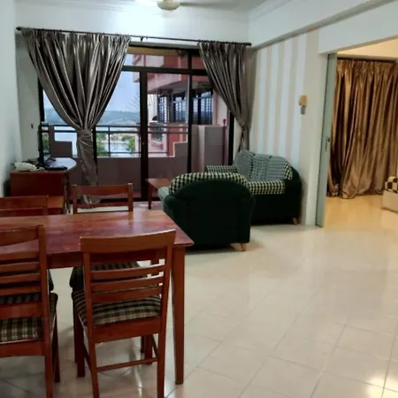 My Getaway Home @Marina Cove Lumut Exterior photo