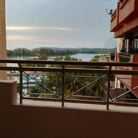 My Getaway Home @Marina Cove Lumut Exterior photo