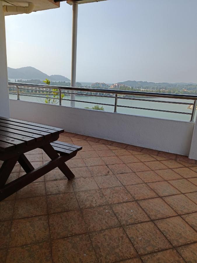 Apartment My Getaway @marina Cove